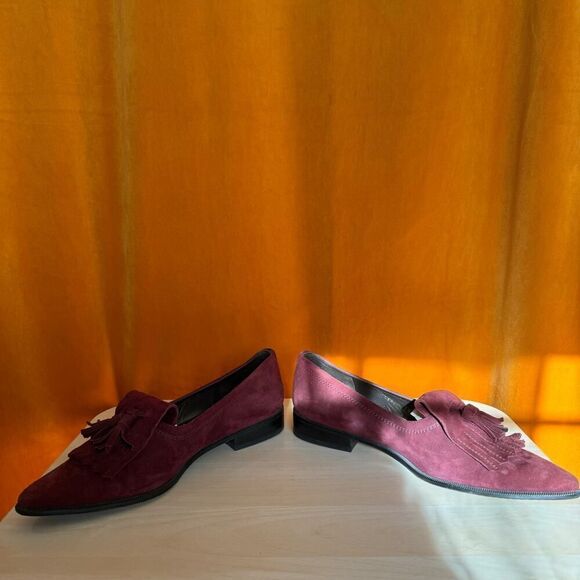 Stuart Weitzman Burgundy Suede Tassel Pointy Toe Avatass Loafer Size 10 - Picture 4 of 8